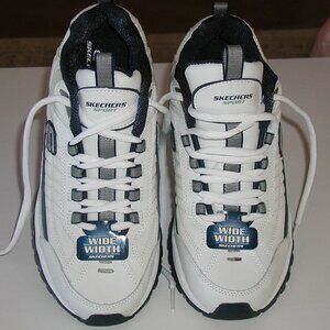 Men's skecher athletic shoes size 9 extra wide nwt